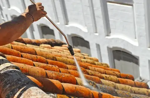 Nettoyage de toitures - Grand-Camp